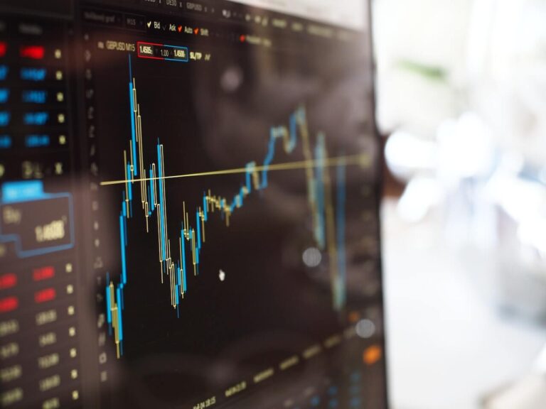 Jotul Capital je broker s dobrými recenzemi a vysokým hodnocením odborníků